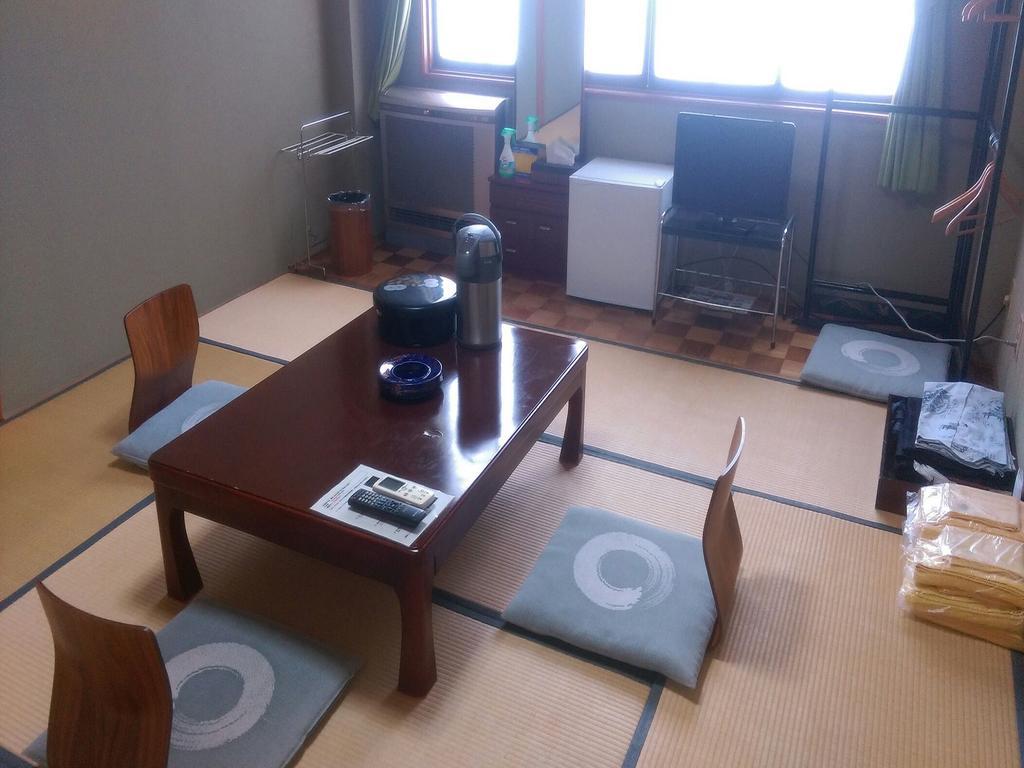 Kashiwagi Onsen Ξενοδοχείο Hirakawa Εξωτερικό φωτογραφία